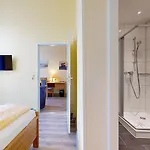 Graf Waldersee 3* بوركم