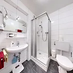 فندق Graf Waldersee بوركم