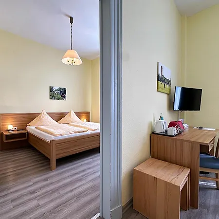 Graf Waldersee 3*