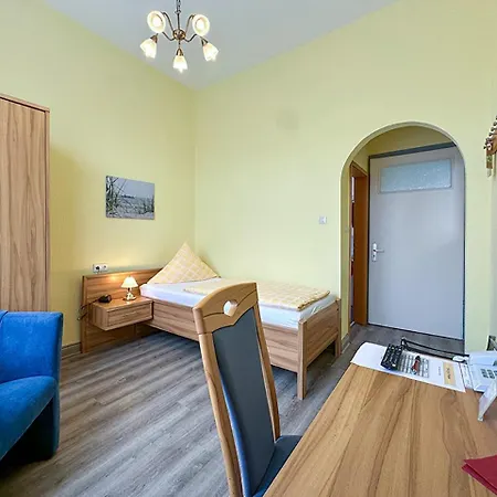 Graf Waldersee 3*