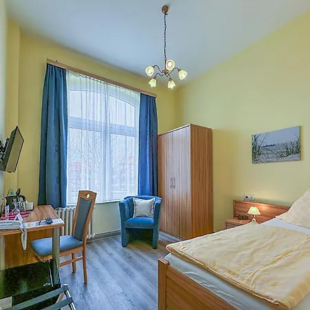 Graf Waldersee 3* 보르쿰