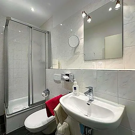 Graf Waldersee 3* בורקום