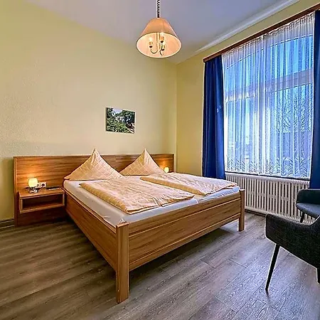 Graf Waldersee 3* בורקום